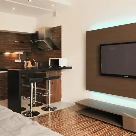 Lupoapartments Marea Dostep Na Kod Apartment