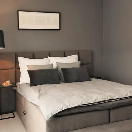 Апартаменты Lupoapartments Marea Dostep Na Kod